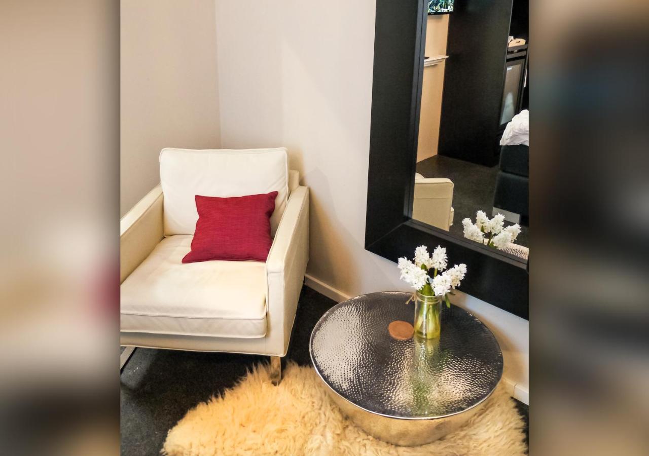 Comfort And Style In City Center With Ensuite Bathroom On Schaafenstrasse Кёльн Экстерьер фото